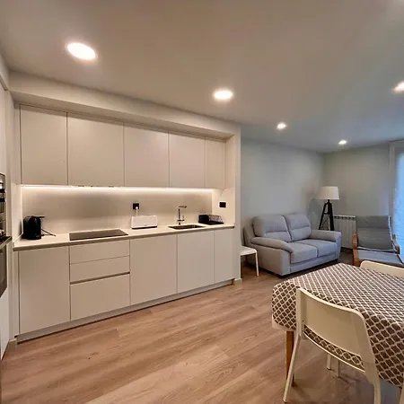 Bpirineos-turbon 아파트